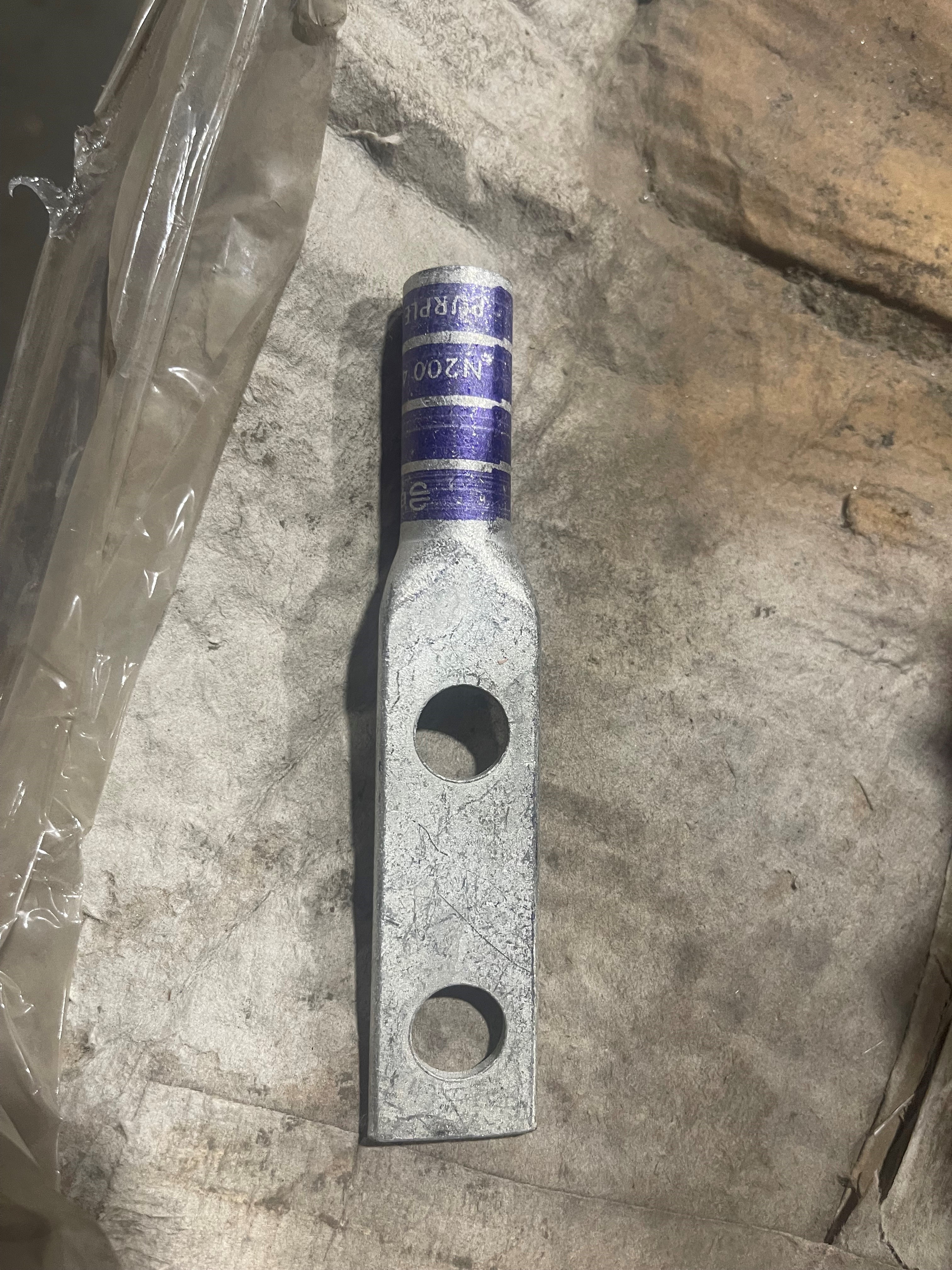 CONNECTOR, TERM LUG 4/0 TND CU 2H